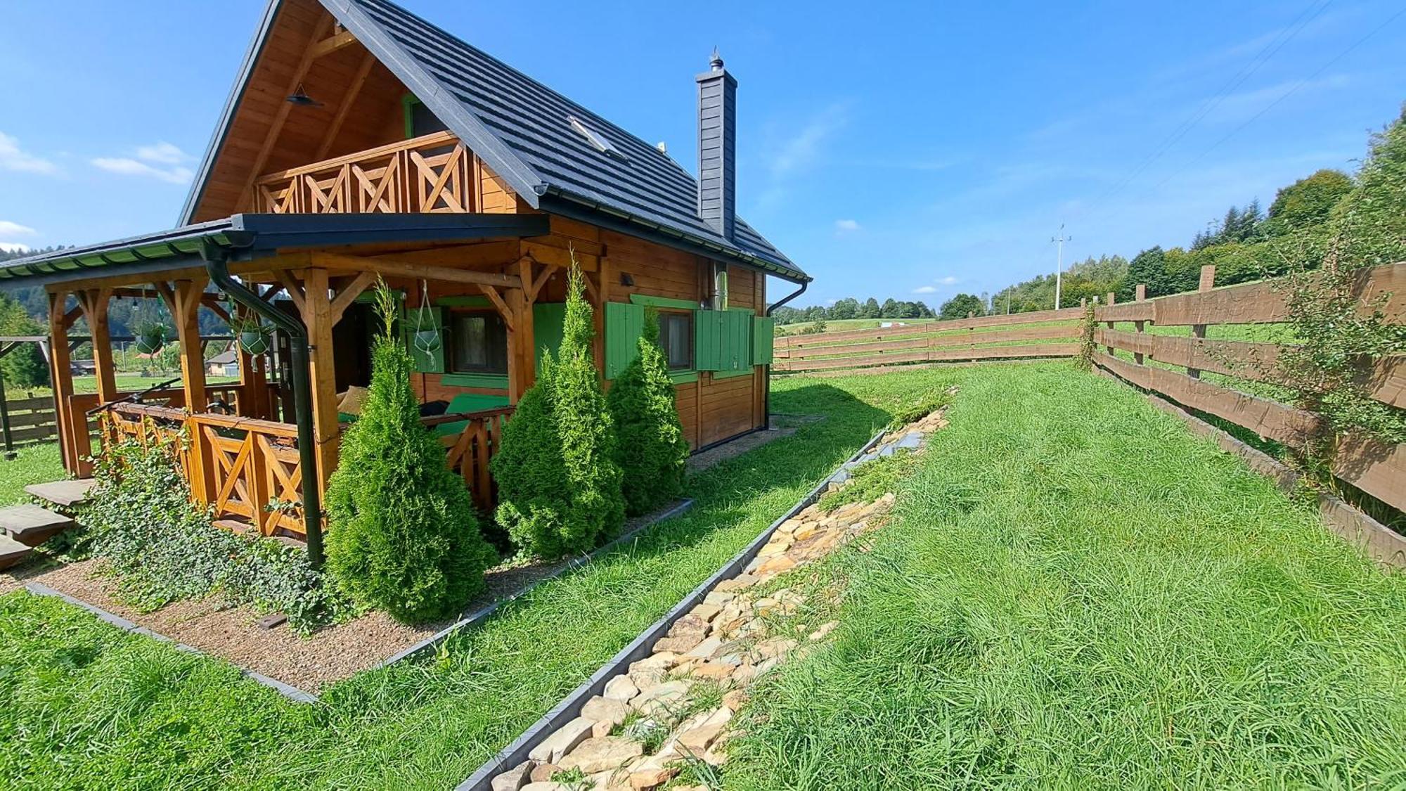 Legowisko Bieszczady Villa Ropienka ภายนอก รูปภาพ